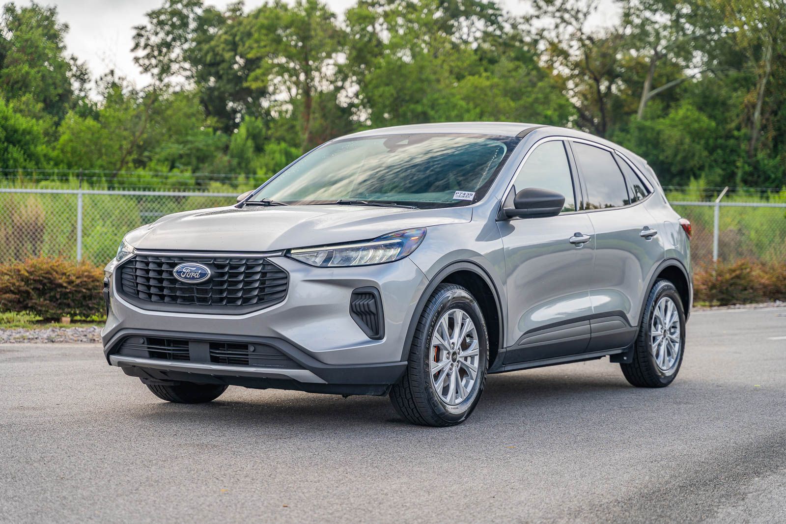 2023 Ford Escape Active photo 2