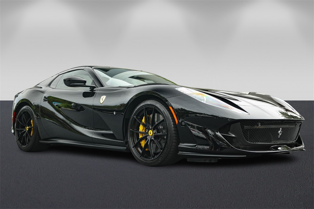 2023 Ferrari 812 GTS Base photo 9
