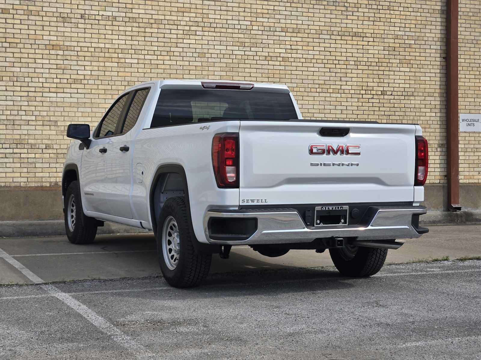 2025 Gmc Sierra Pro photo 3