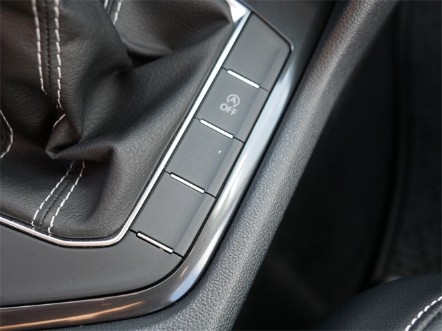 2022 Volkswagen Tiguan SE photo 29