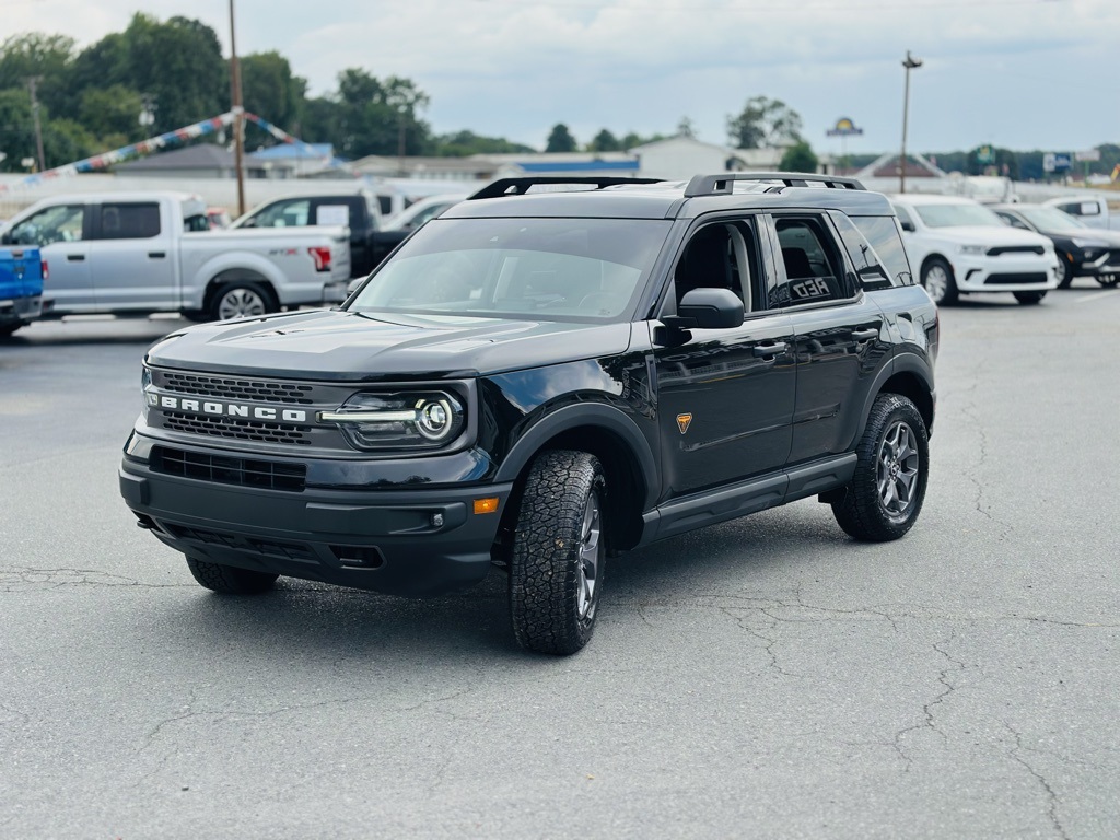 2024 Ford Bronco Sport Badlands photo 2