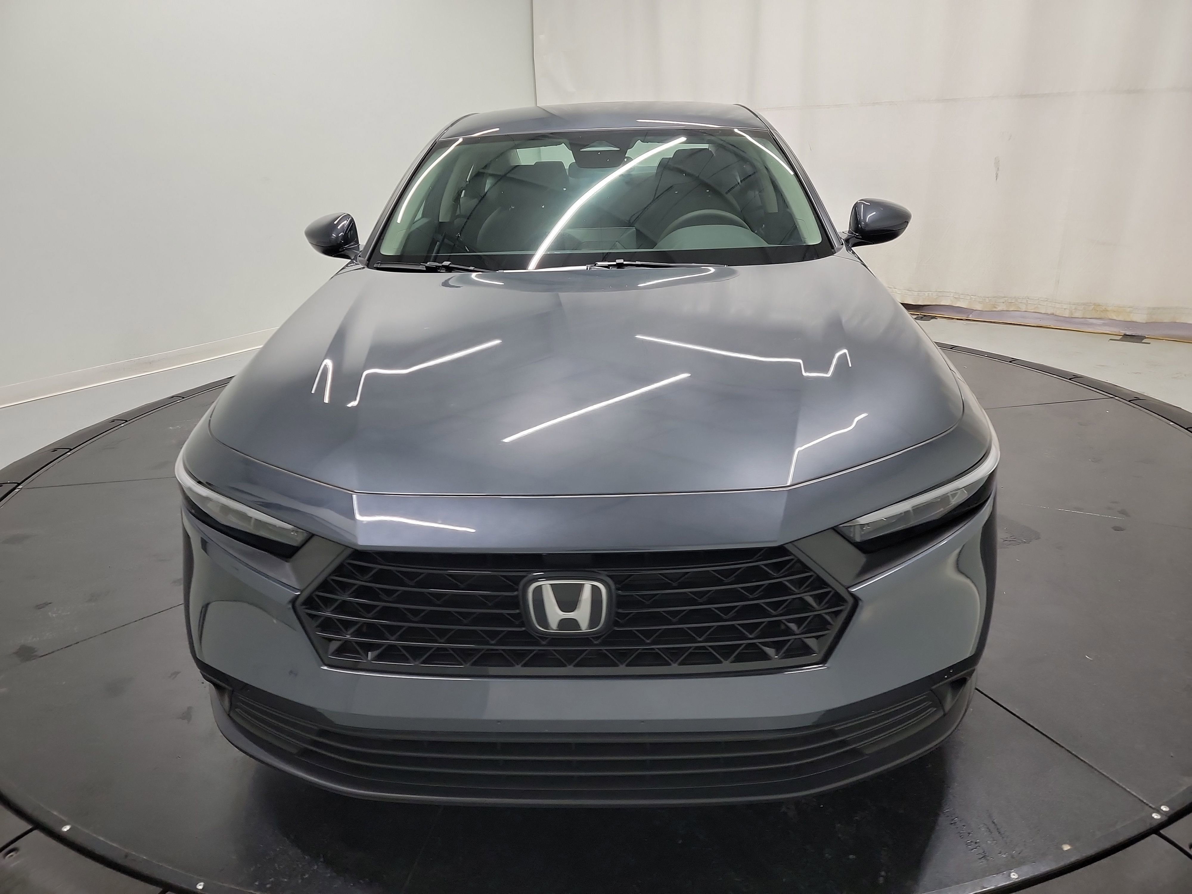 2024 Honda Accord 1.5T LX photo 3