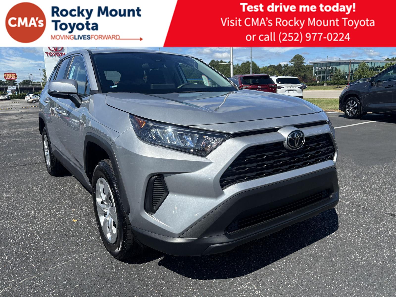 2022 Toyota RAV4 LE