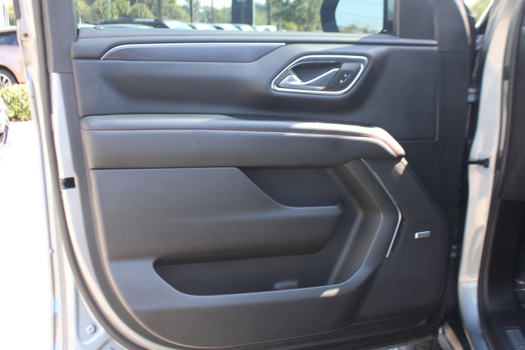 2023 Chevrolet Tahoe RST photo 10