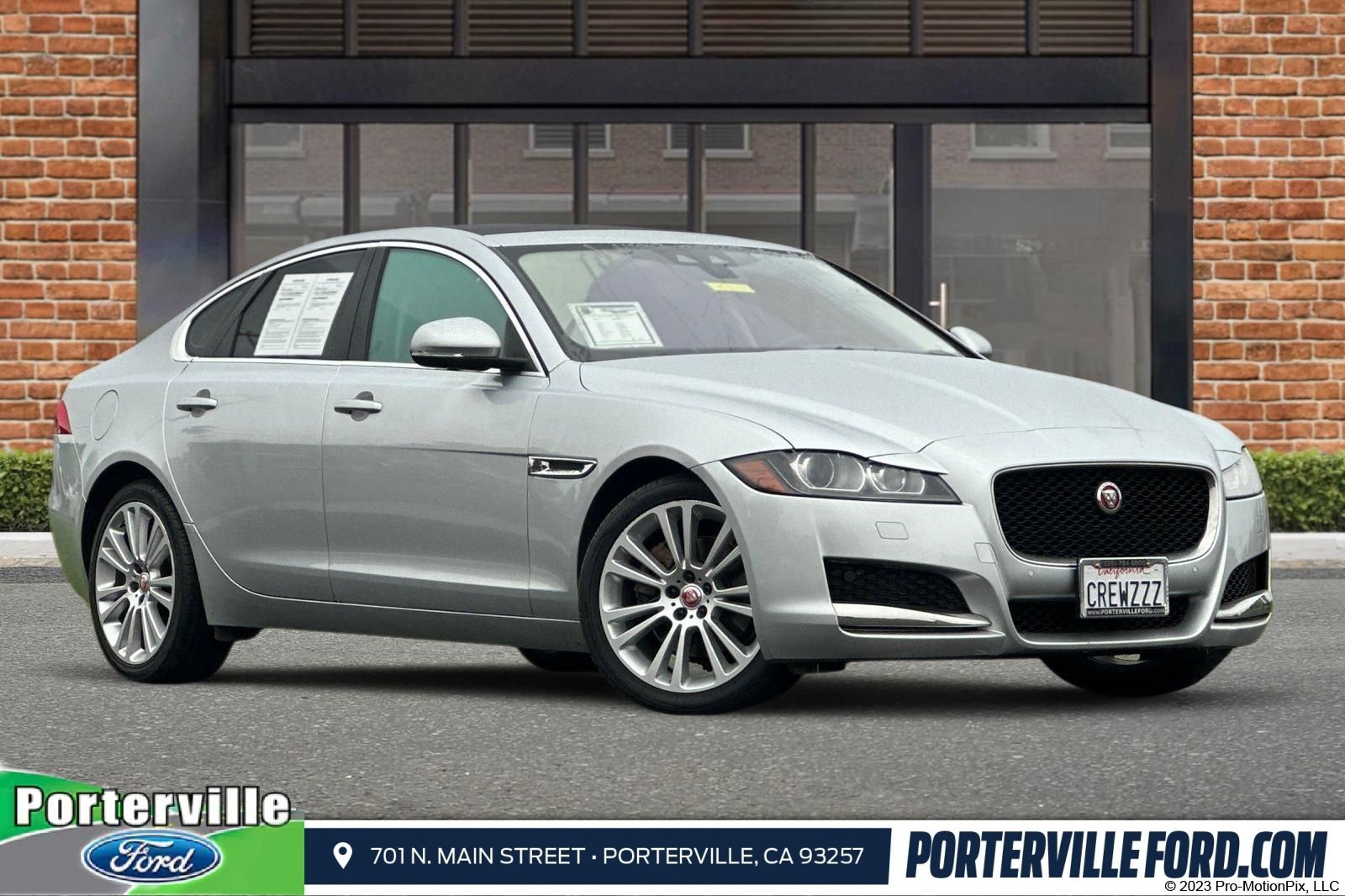 2017 Jaguar XF Prestige
