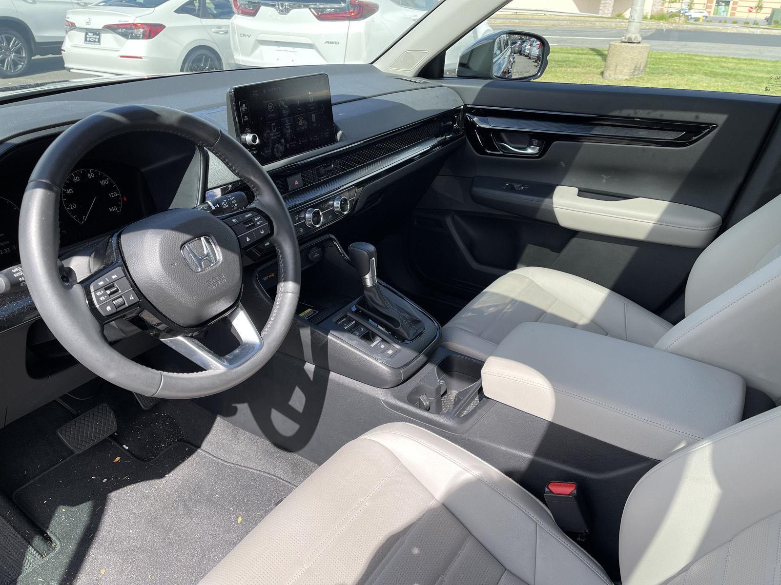 2024 Honda CR-V EX-L photo 2