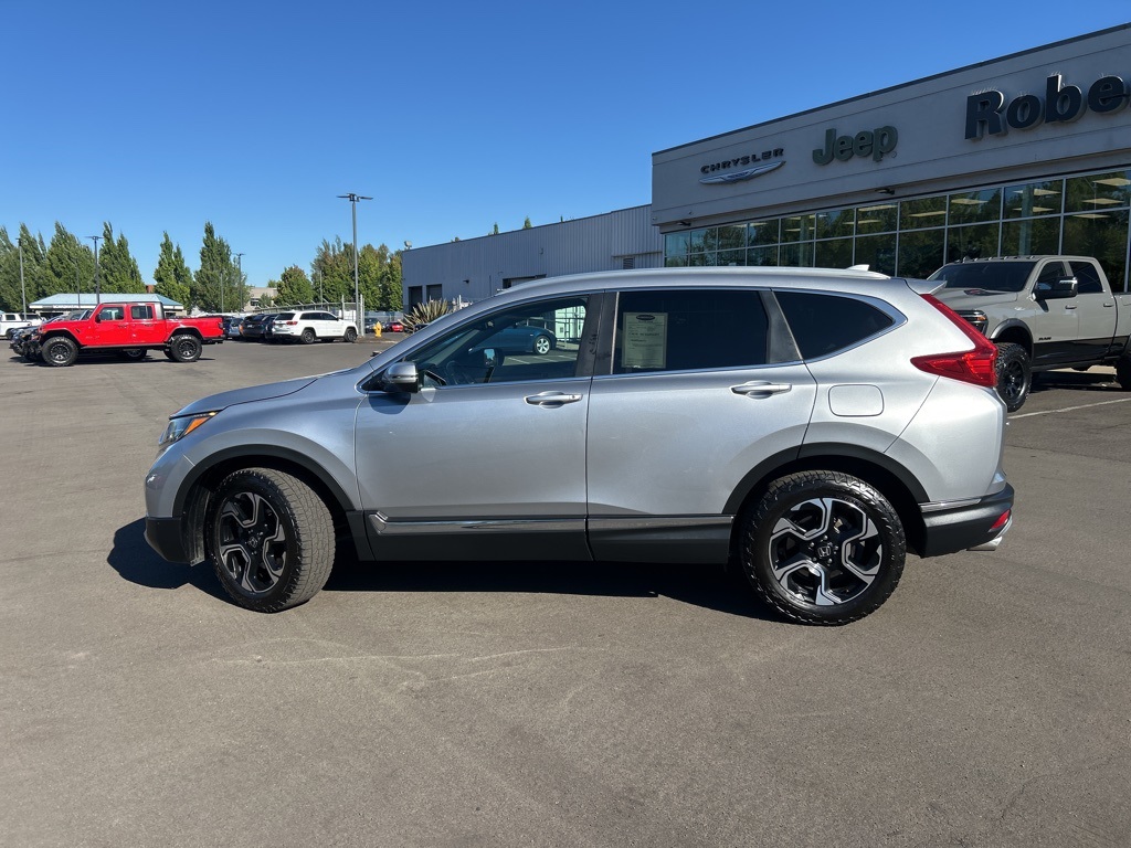 2018 Honda CR-V Touring photo 3