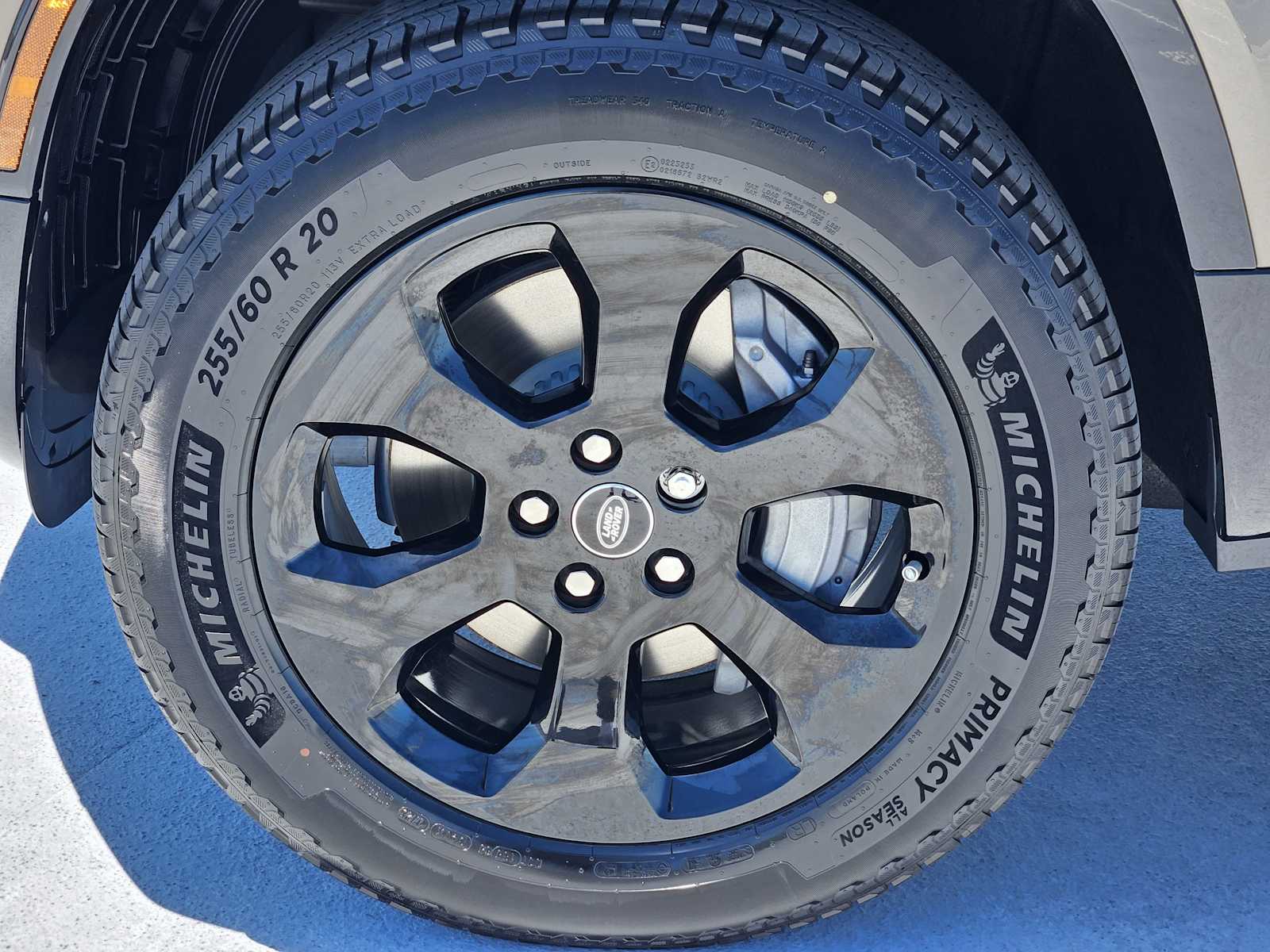 New 2025 GONDWANA STONE Land Rover X-Dynamic SE image 10