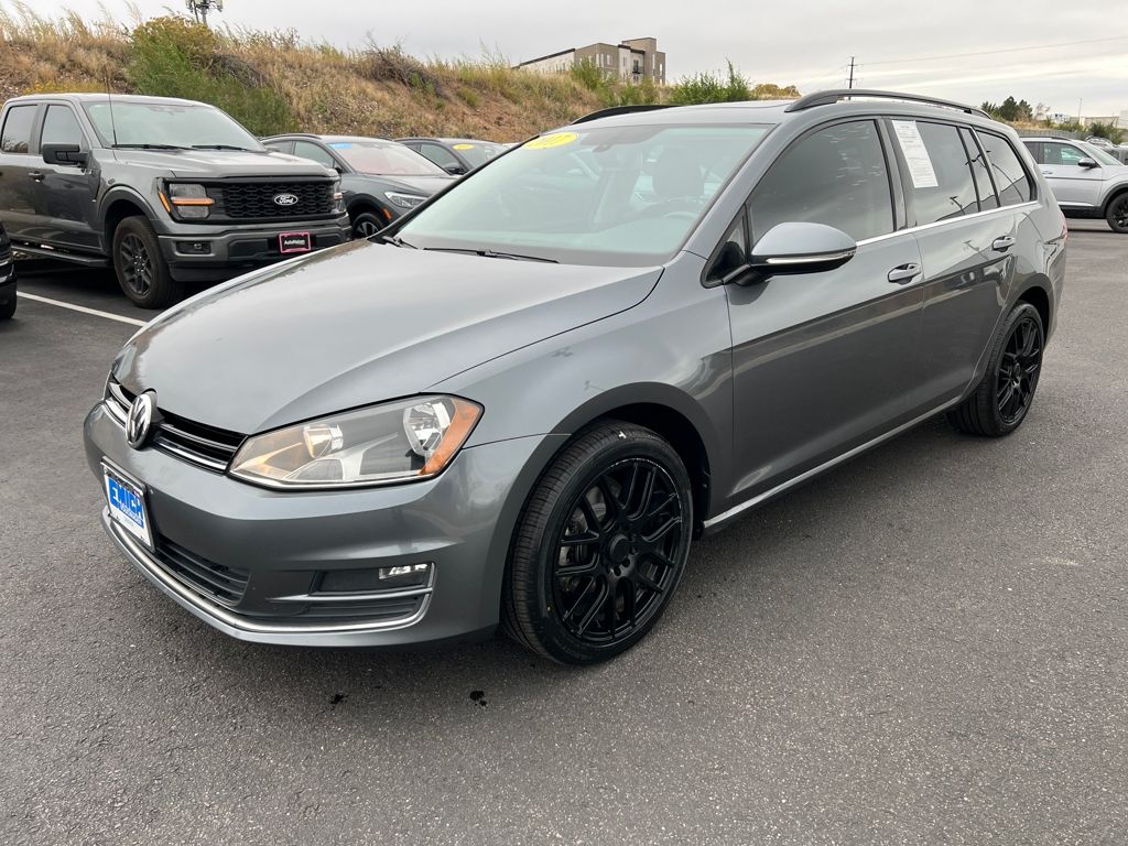 2017 Volkswagen Golf SportWagen