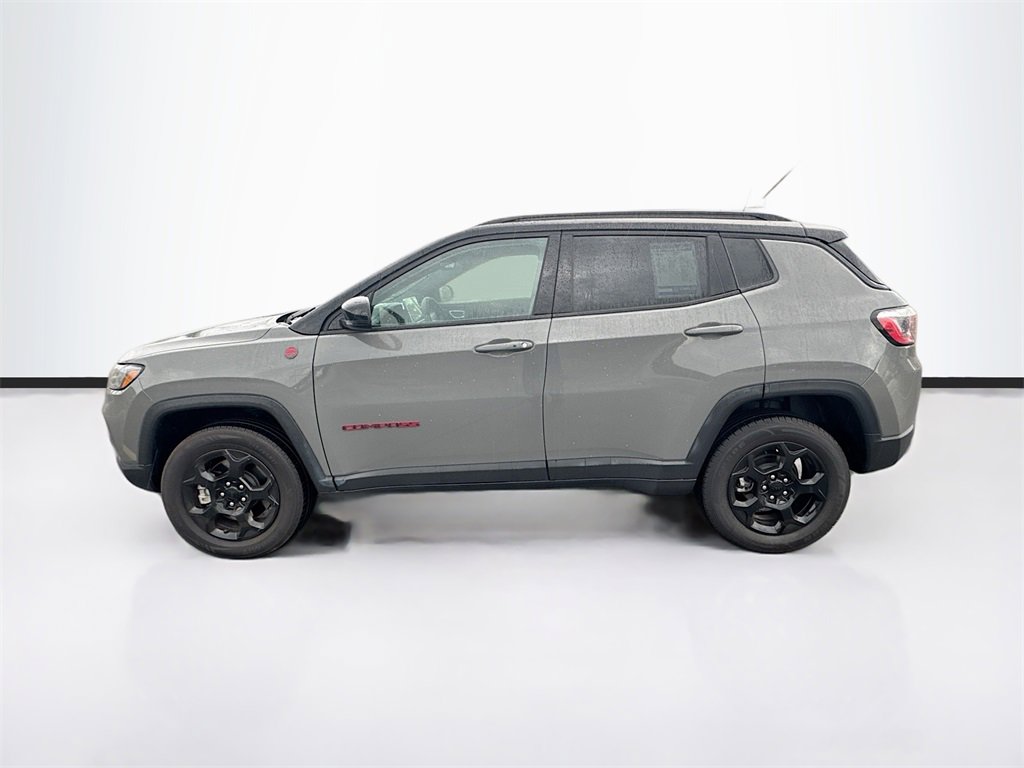 2023 Jeep Compass Trailhawk photo 4