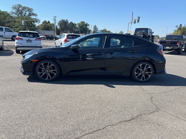 2018 Honda Civic Sport Touring photo 4