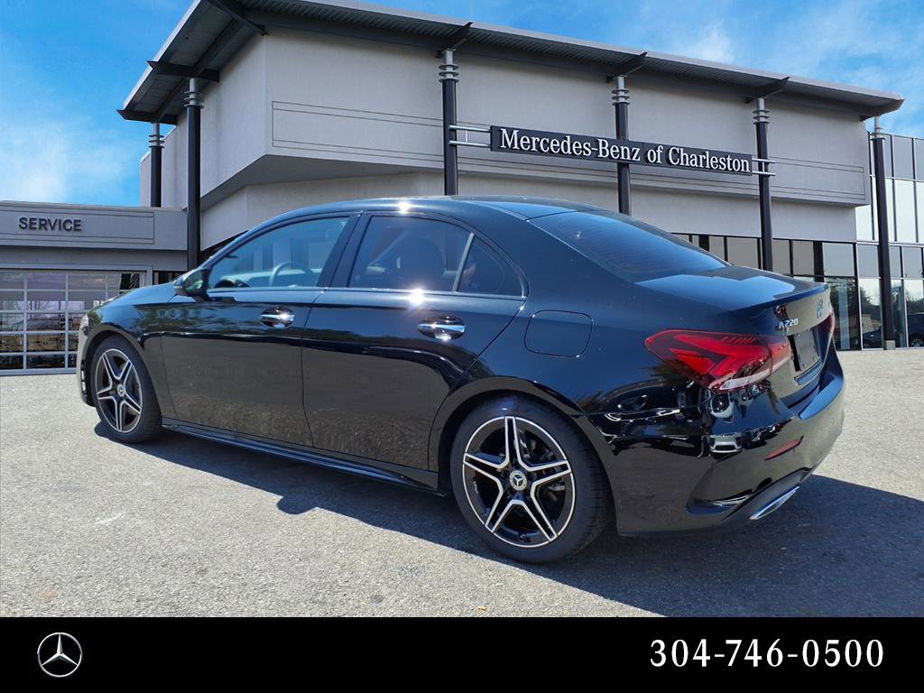 2021 Mercedes Benz A 220 4MATIC photo 5
