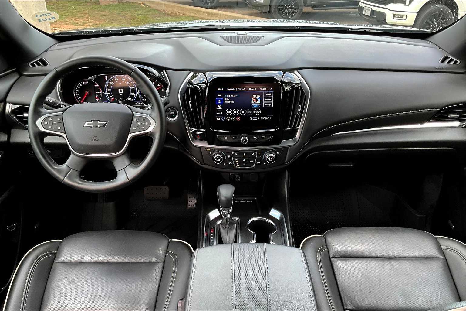 2023 Chevrolet Traverse Premier photo 10