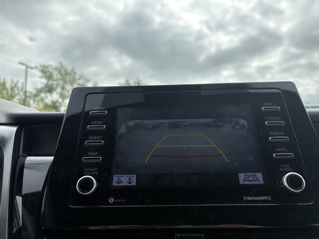 2024 Toyota Camry SE photo 8
