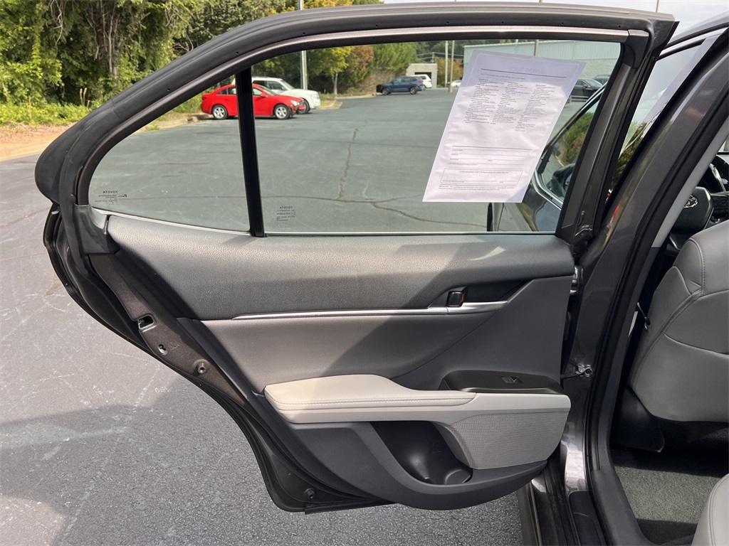 2023 Toyota Camry XSE photo 10
