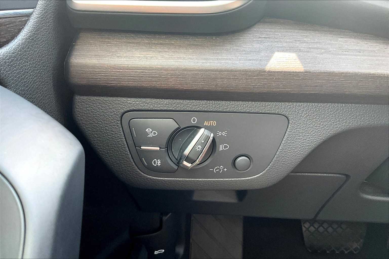 2024 Audi Q5 S line Premium Plus photo 35
