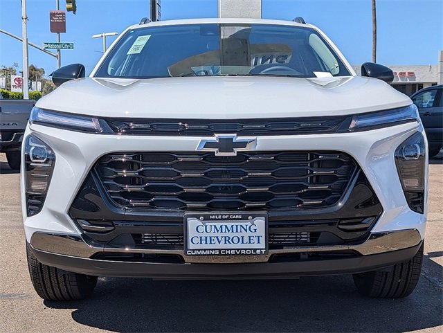 2025 Chevrolet Trax ACTIV photo 2