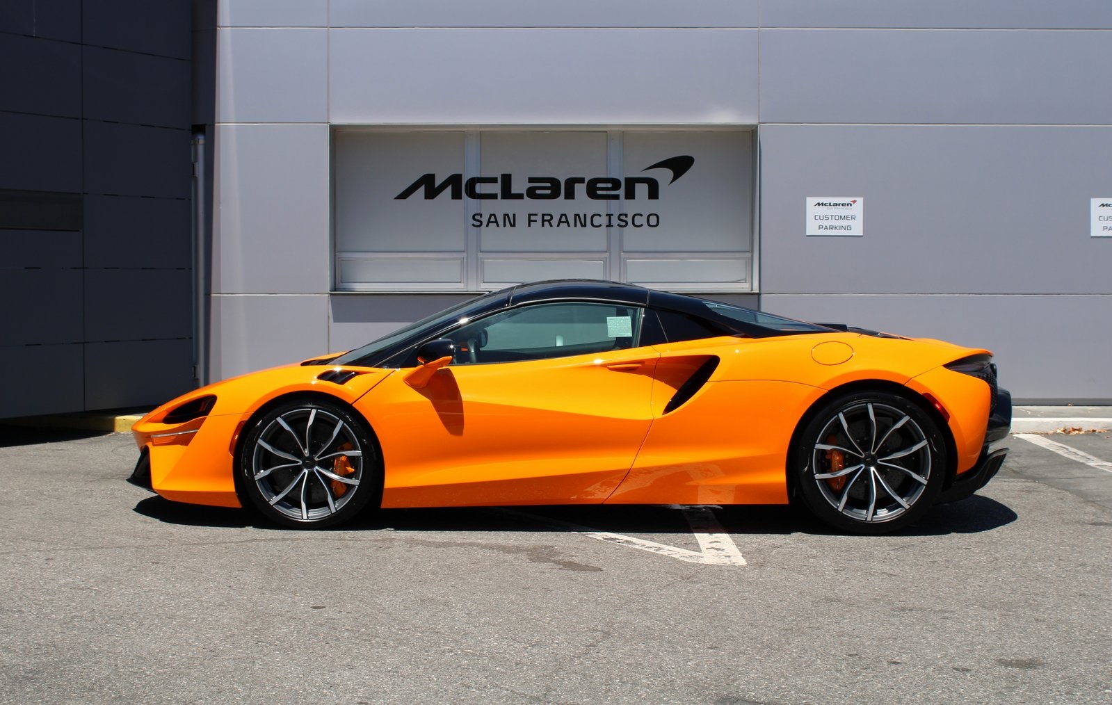 2025 Mclaren ARTURA Spider photo 33