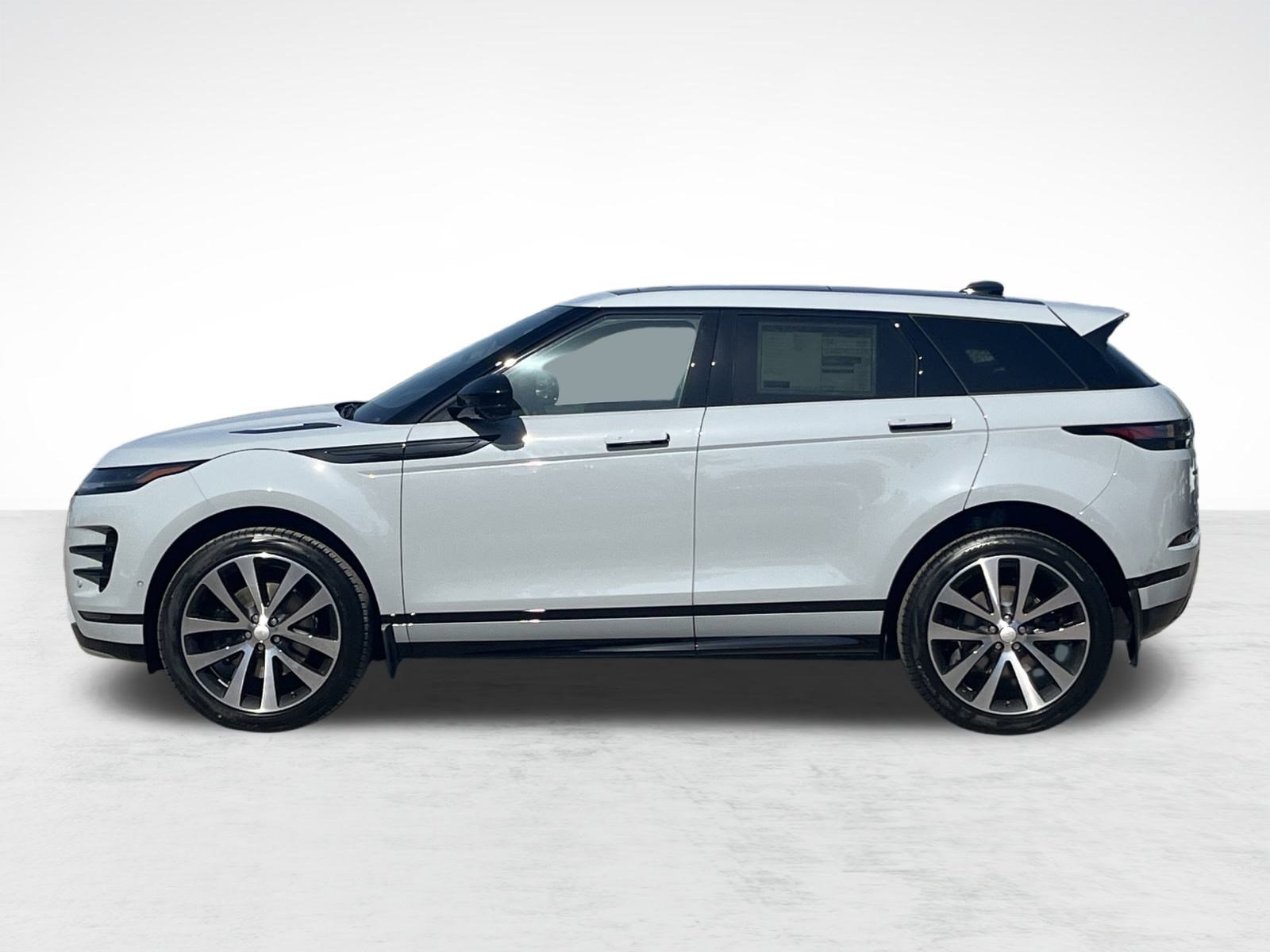 2026 Land Rover Range Rover Evoque Dynamic SE photo 2