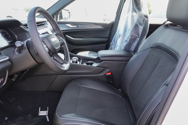 2025 Jeep Grand Cherokee Altitude X photo 10