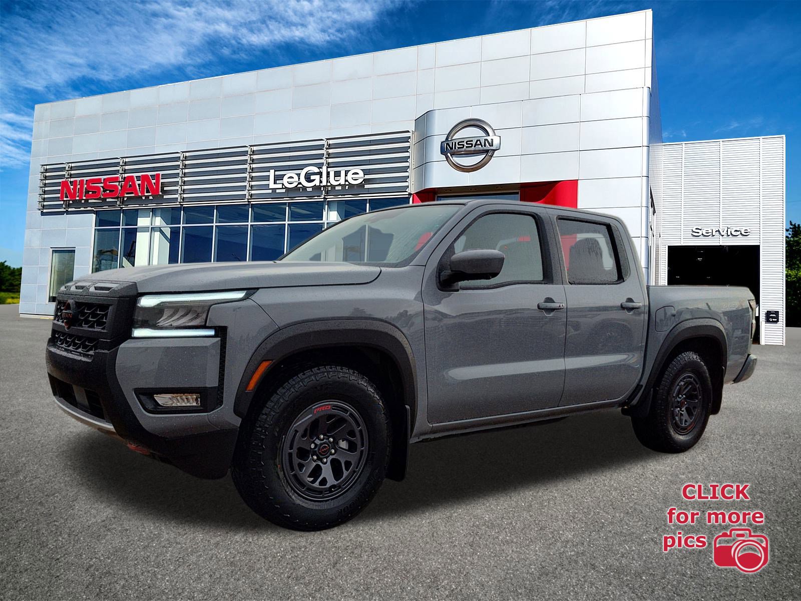 2026 Nissan Frontier PRO-X's photo