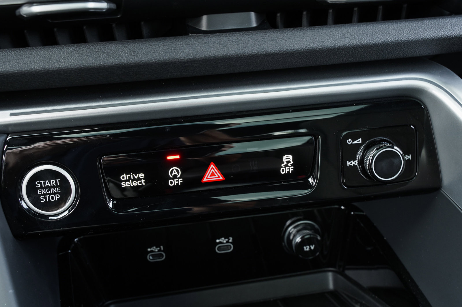 2025 Audi Q5 Premium Plus photo 17