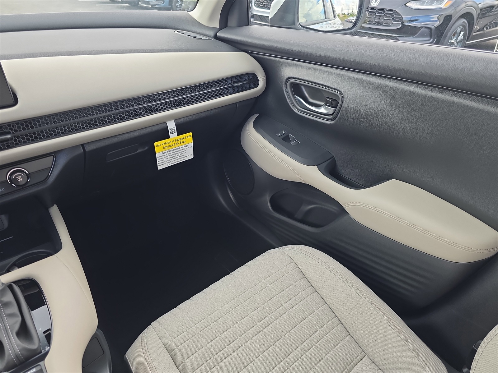 2026 Honda HR-V LX photo 14