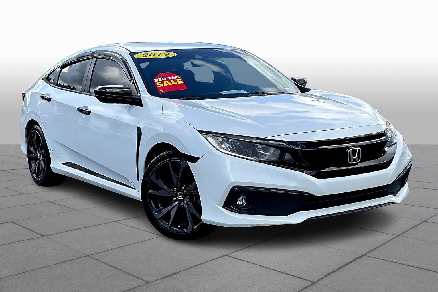 2019 Honda Civic Sport photo 2