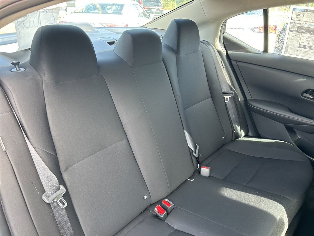 2025 Nissan Sentra S photo 37