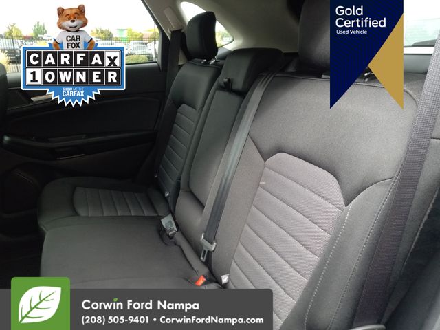 2020 Ford Edge SE photo 15