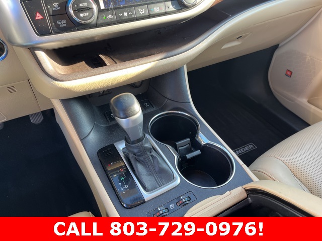 2016 Toyota Highlander Limited Platinum photo 29