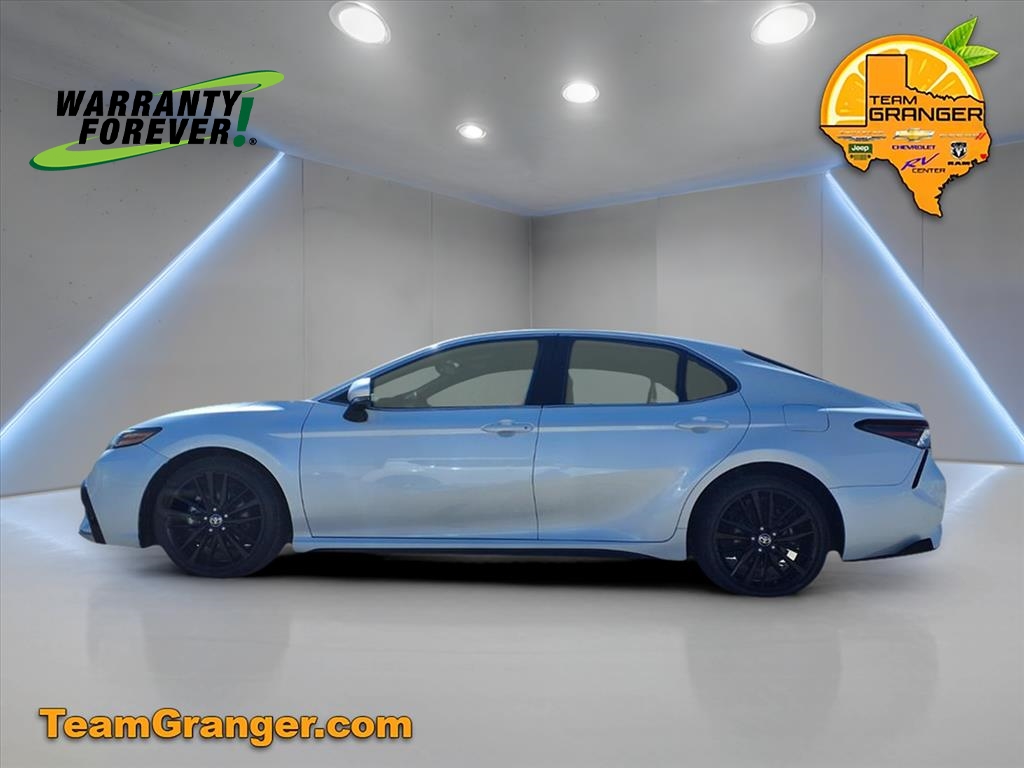 2021 Toyota Camry XSE photo 5