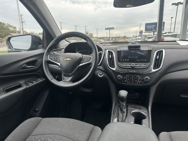 2024 Chevrolet Equinox LT photo 11