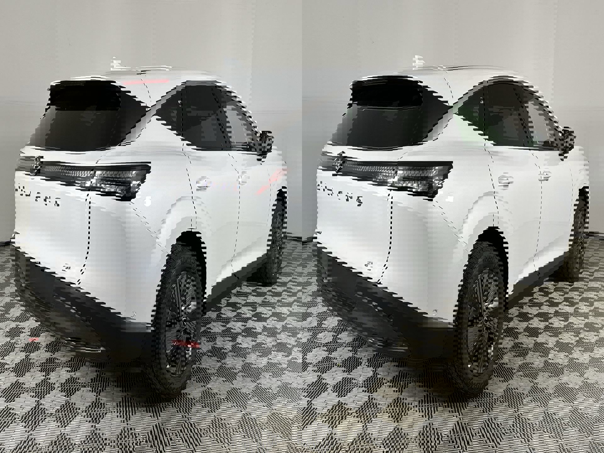 2025 Nissan Murano SL photo 8