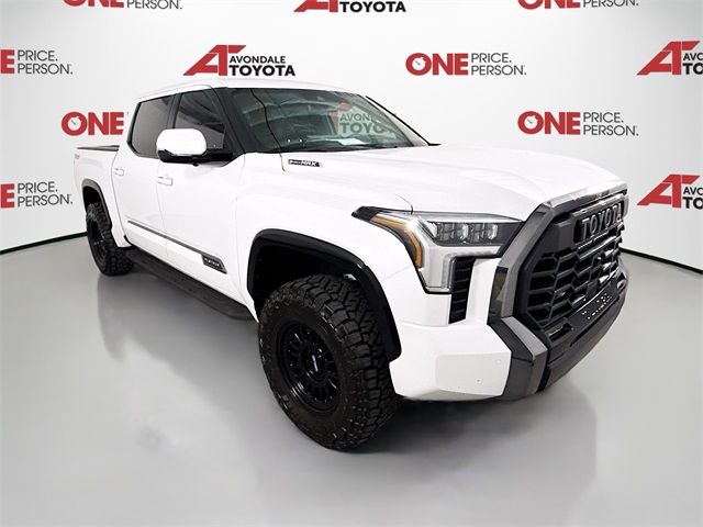 2025 Toyota Tundra Platinum's photo