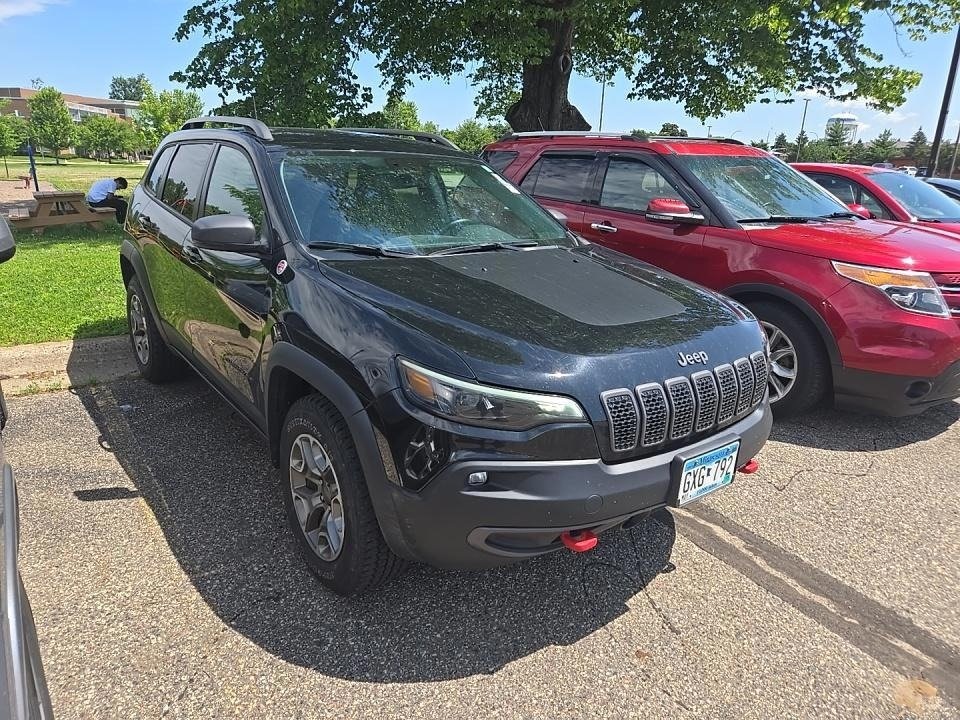 2021 Jeep Cherokee Trailhawk photo 2