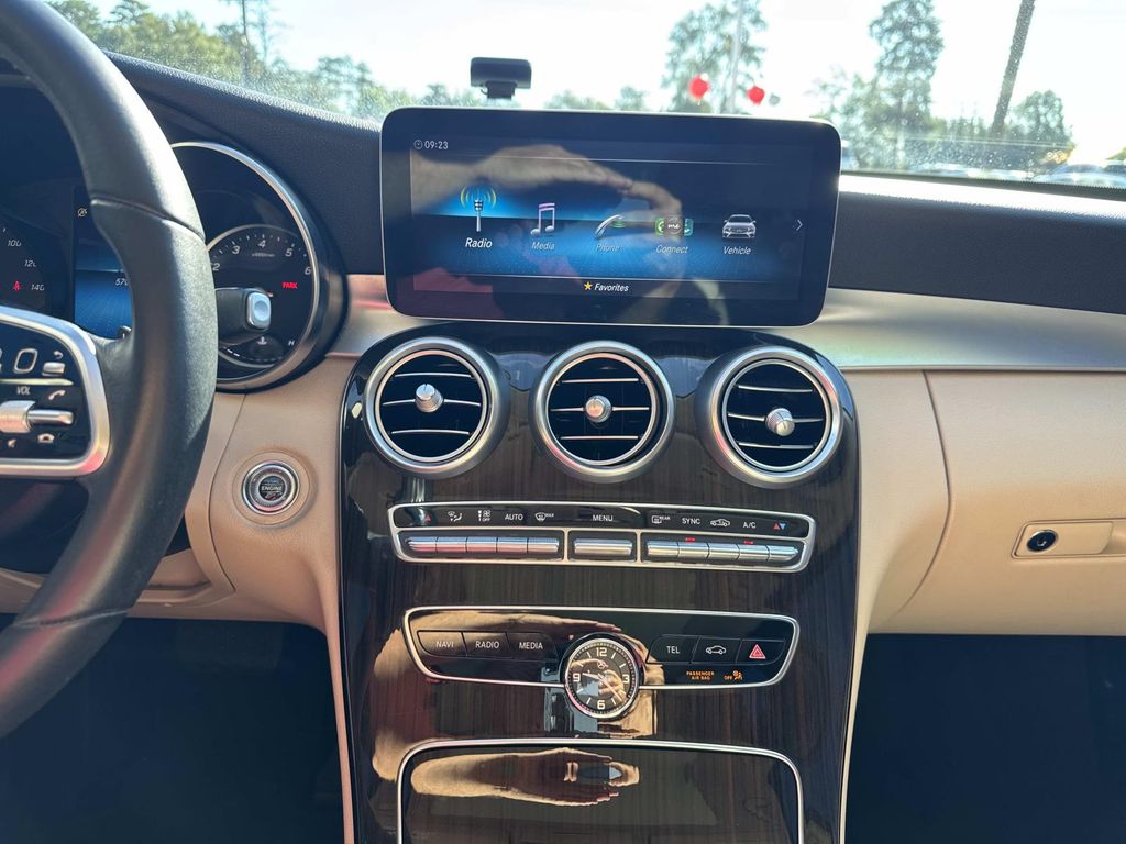 2020 Mercedes Benz C 300 photo 18