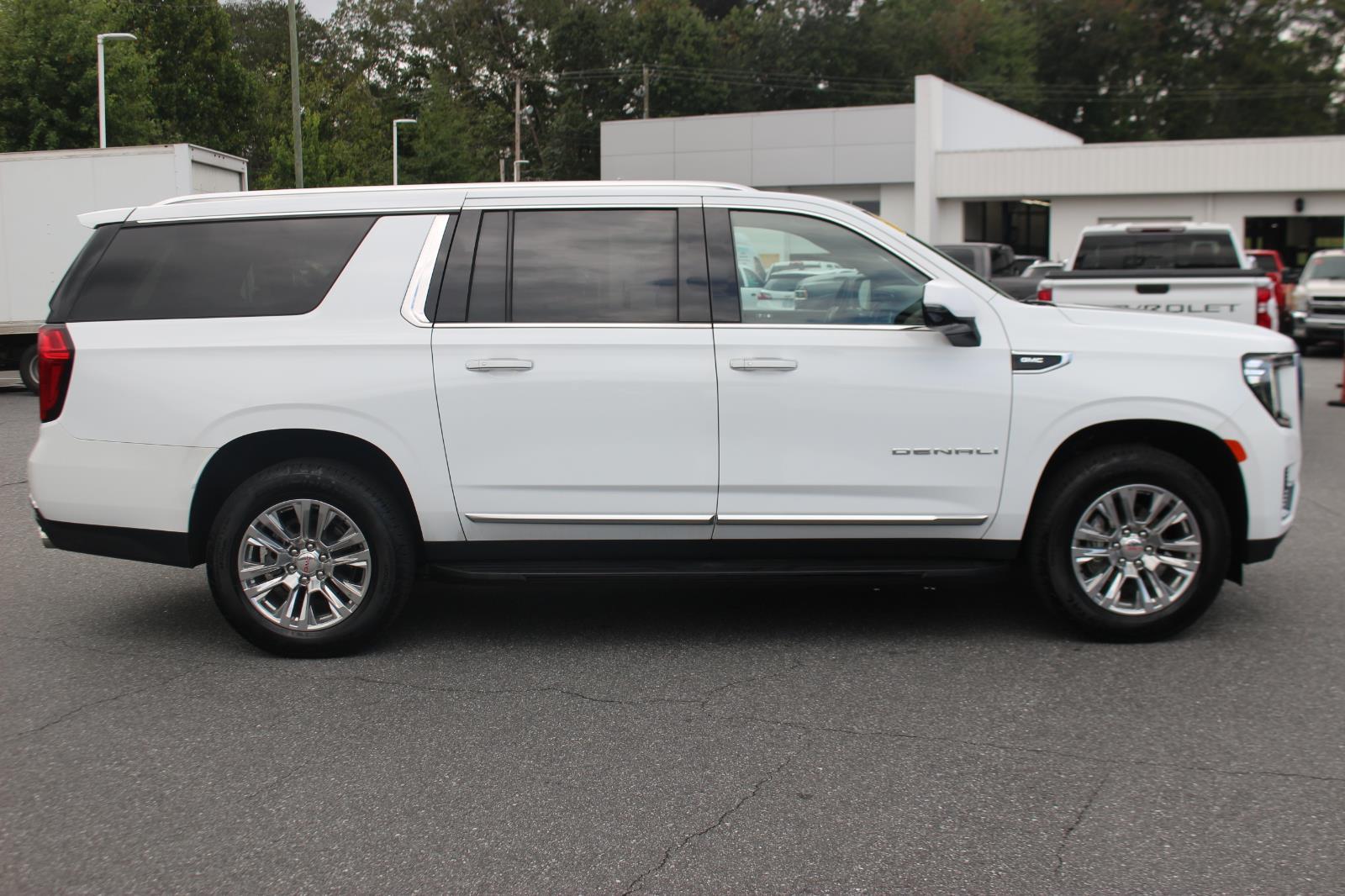 2024 Gmc Yukon XL Denali photo 8