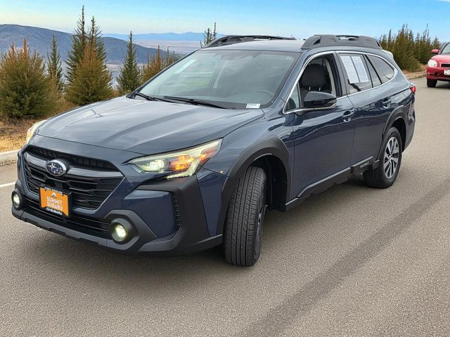 2023 Subaru Outback Premium photo 3