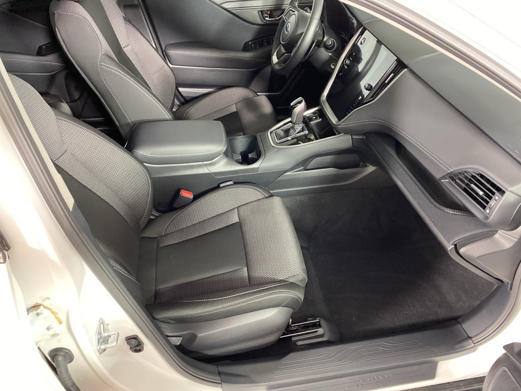 2025 Subaru Outback Premium photo 6
