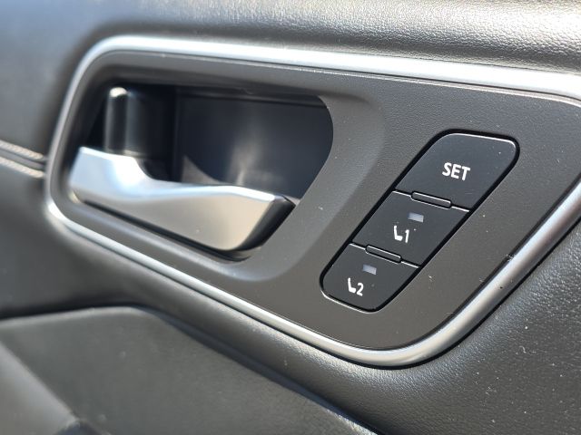 2021 Nissan Rogue SL photo 19