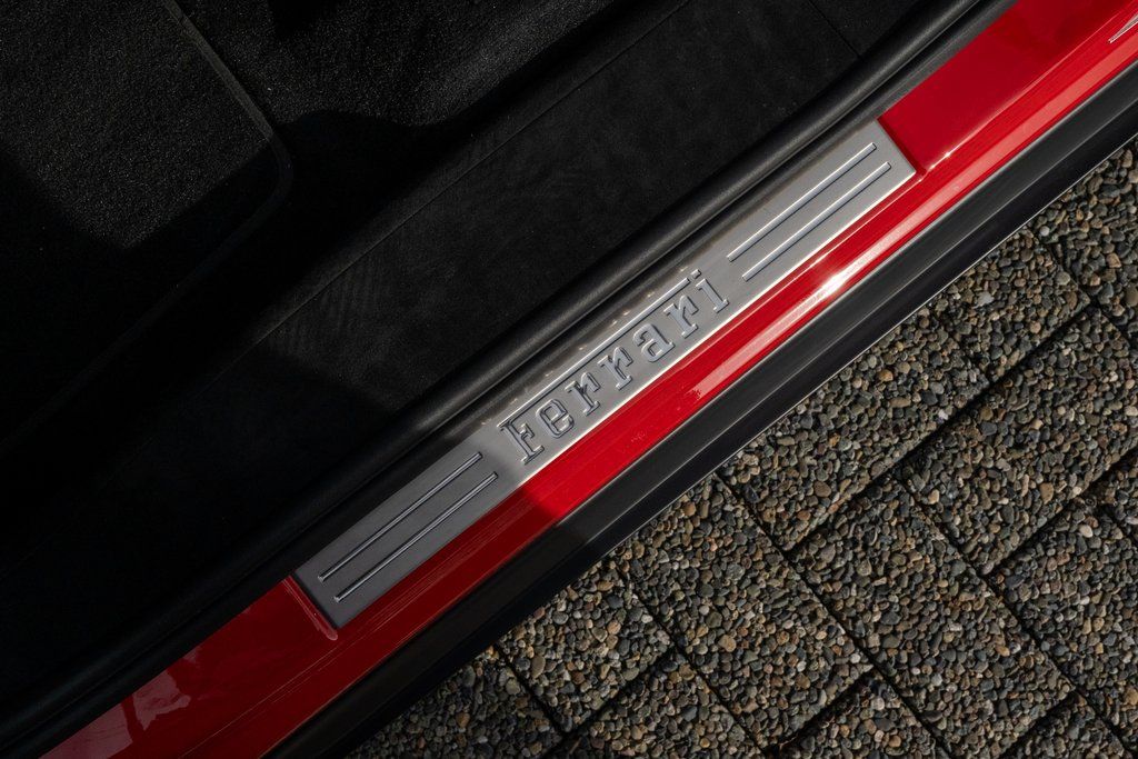 2024 Ferrari Purosangue photo 35