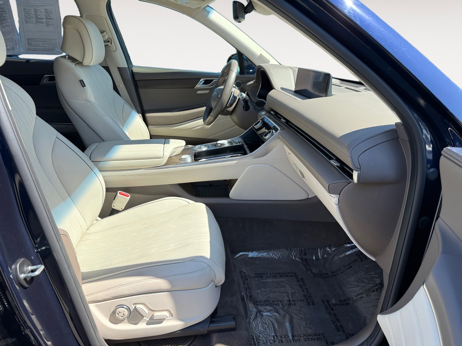 2023 Genesis GV80 3.5T Advanced photo 18