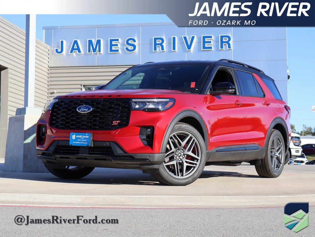 2025 Ford Explorer ST's photo