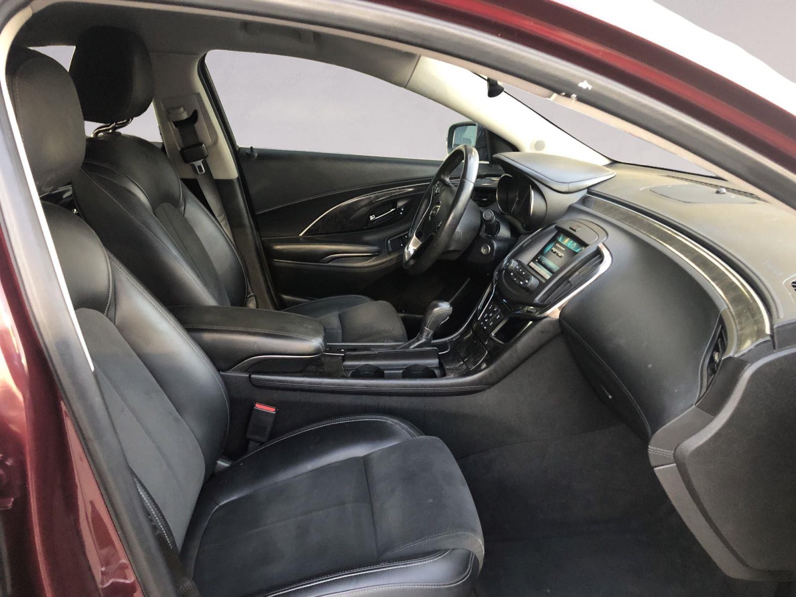 2015 Buick LaCrosse Base photo 15