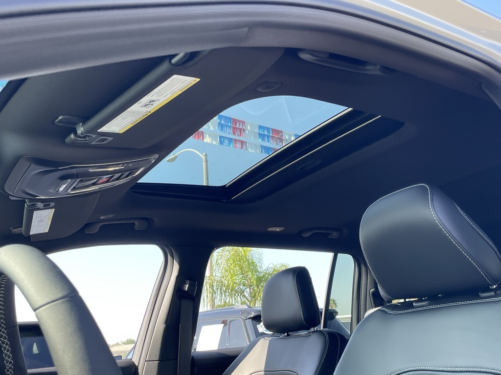 2025 Jeep Grand Cherokee Altitude X photo 18