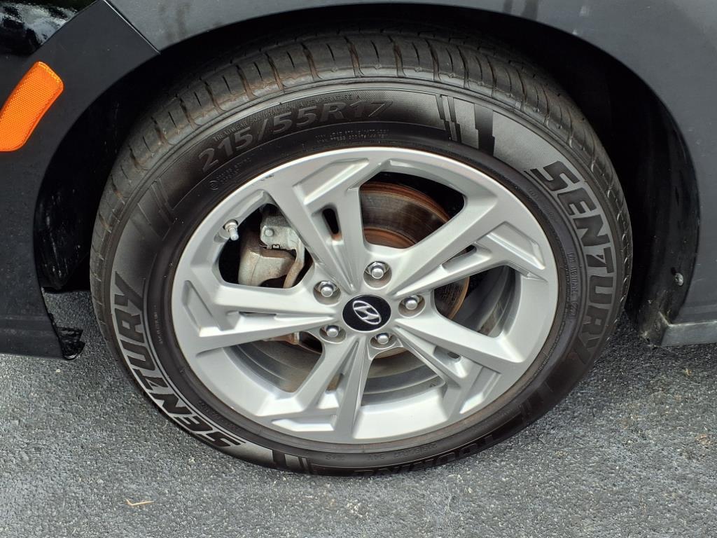 2023 Hyundai Kona SEL photo 20