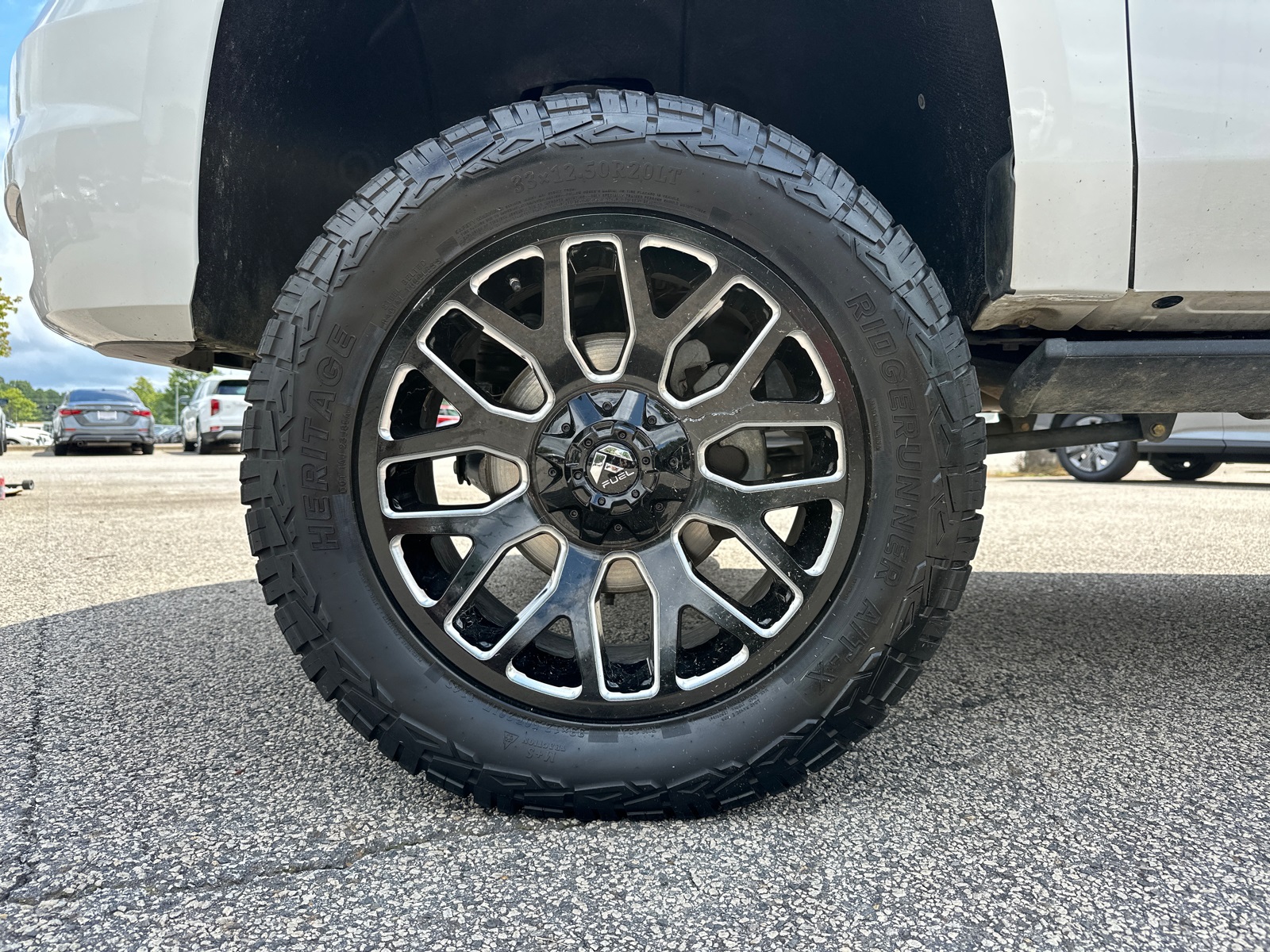 2019 Chevrolet Tahoe LT photo 11