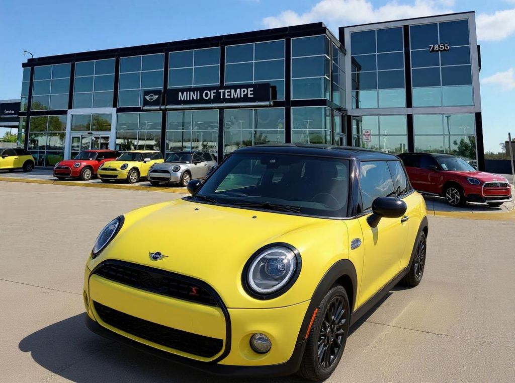 2026 MINI Hardtop S's photo