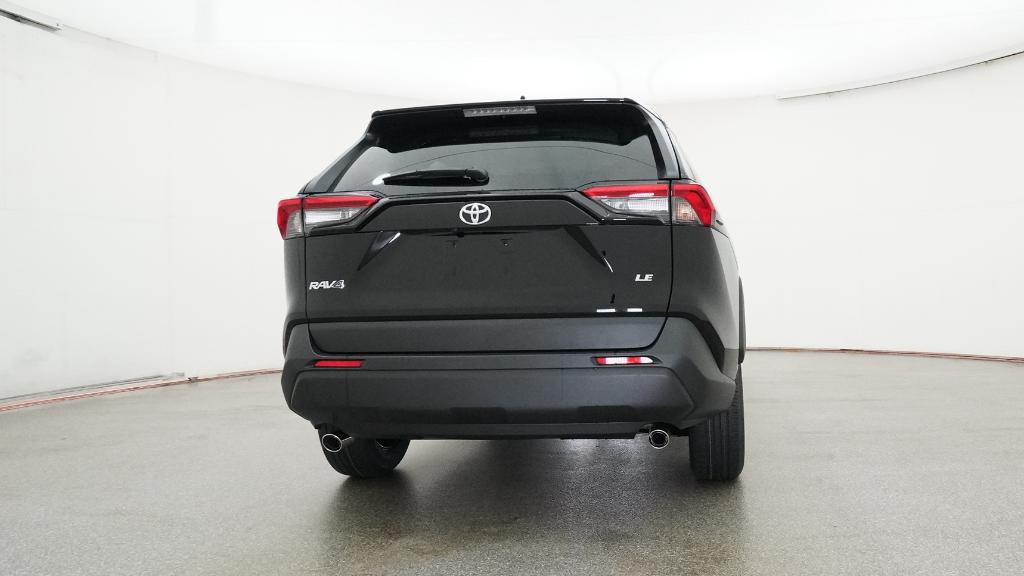 2025 Toyota RAV4 LE photo 3